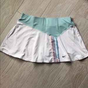 Nike skort white and mint green